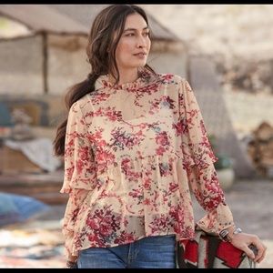 SUNDANCE: Floral Blouse (Poly/Chiffon)
